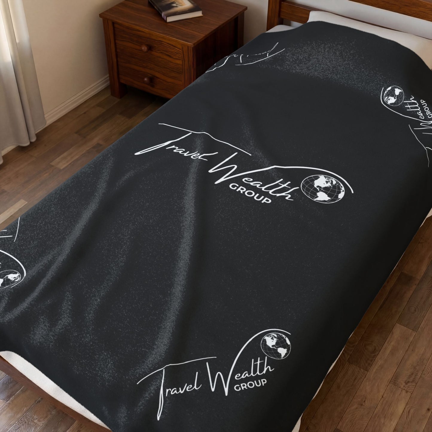 Logo Velveteen Plush Blanket